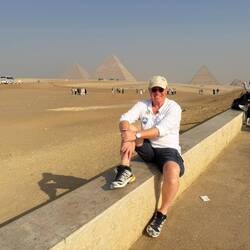 4 x alt! Genauer: 3 x ganz alt, 1 x ?