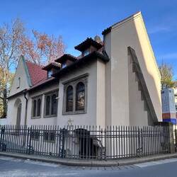 Pinkas Synagogue