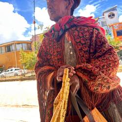 Steht ewig bei uns, redet viel, wir verstehen kein Wort