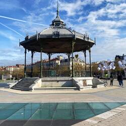 Der Musikpavillon- kioskque genannt