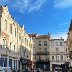 Maison Mauresque. Soll innen ganz normal sein