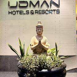 Mein Hotel: Udmann! Das "Resort" darf gestrichen werden. Der Empfang war nett.