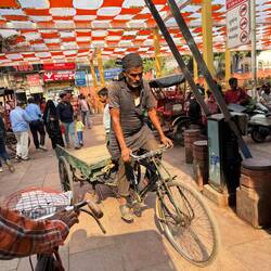 Dem sieht man die Mühsal an.