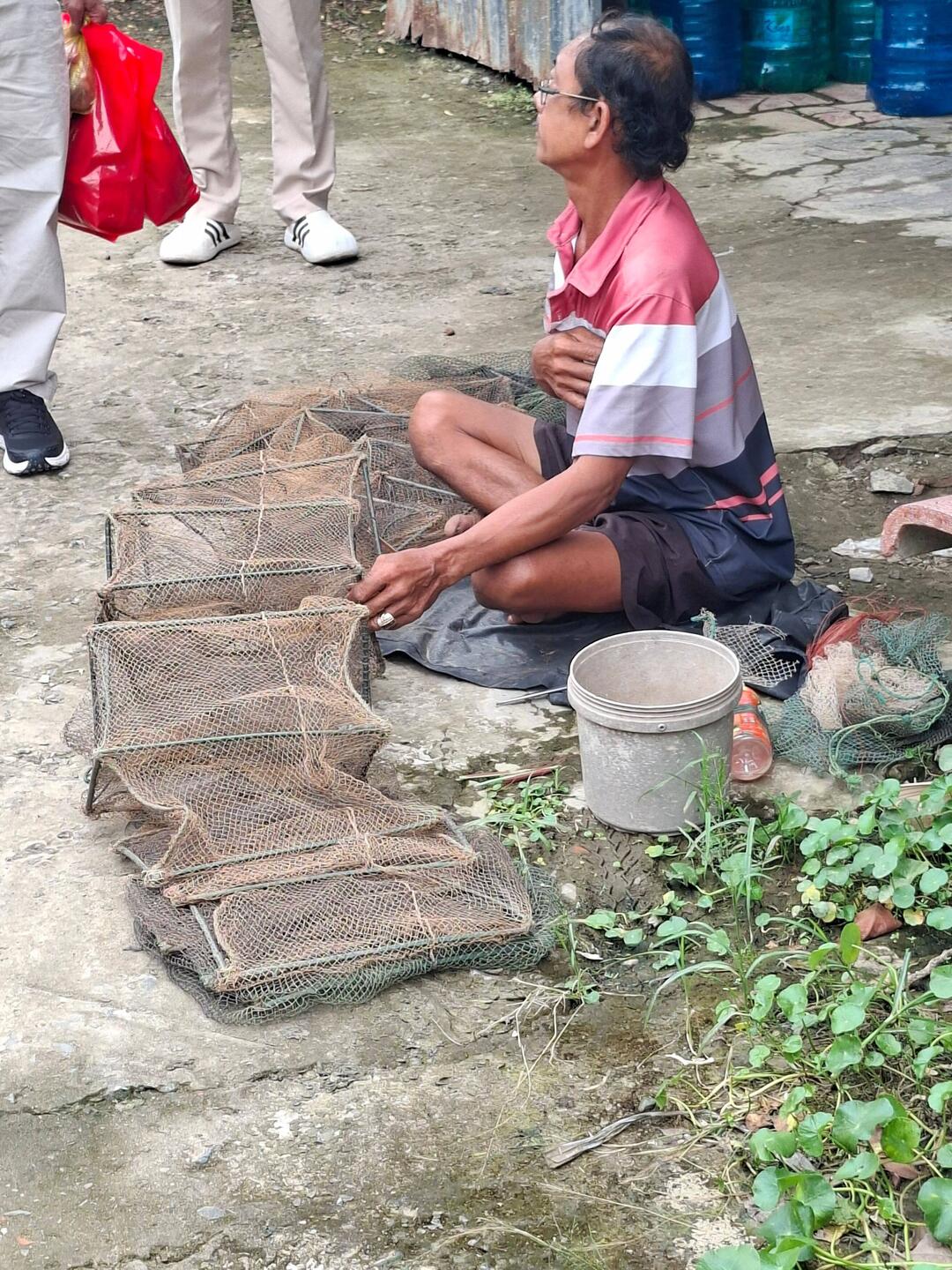 Repairing Fishing Nets