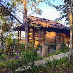 Unsere gestrige Lodge. Jeder mit eigenem Stelzenhaus. 👍🏻