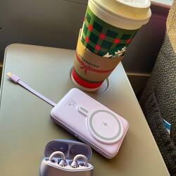 Shopping Fake Market✌🏻. Die anstehenden Bahnfahrten sind gesichert.