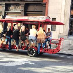 Davon gibt's mehrere in unterschiedlicher Besetzung