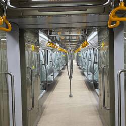 Preis für die Fahrt: 0,10 €! Also am Preis kann's nicht liegen, dass so leer ist. Lösung: siehe Text