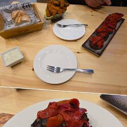 Tapas-Bar ein absolutes Muss! Die Morcilla eine Blutwurst mit Reis.