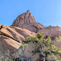 Dann aber wirklich Spitzkoppe!