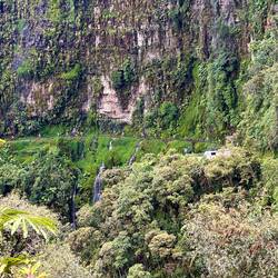 Auf der andern Seite Radfahrer!