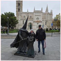 Skulptur "Homenaje al Cofrade de Valladolid", wurde 2009 eingeweiht