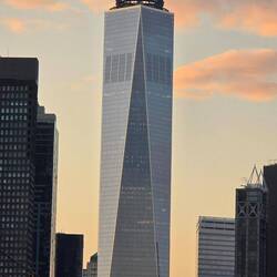 Das One World Trade Center, mit 541 m das höchste Gebäude der USA.