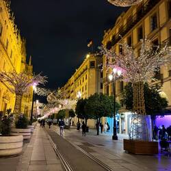 More of the catedral to the left