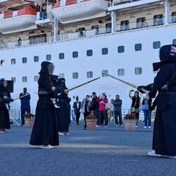 The youth at the port demonstrated their skills.