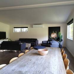 Keuken met huiskamer