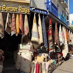 Über den Souk geht's wieder zurück zum Van.