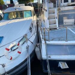 Und ganz schön eng geparkt - da passt kaum ein fender dazwischen