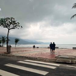 Am Horizont trohnt Lady Buddha