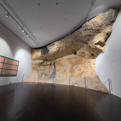 Nachbildung der Höhlenwand