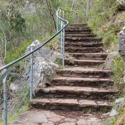 Op weg naar de McKenzie watervallen