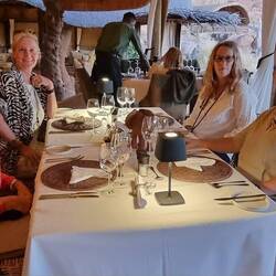 Abendessen in der Lodge