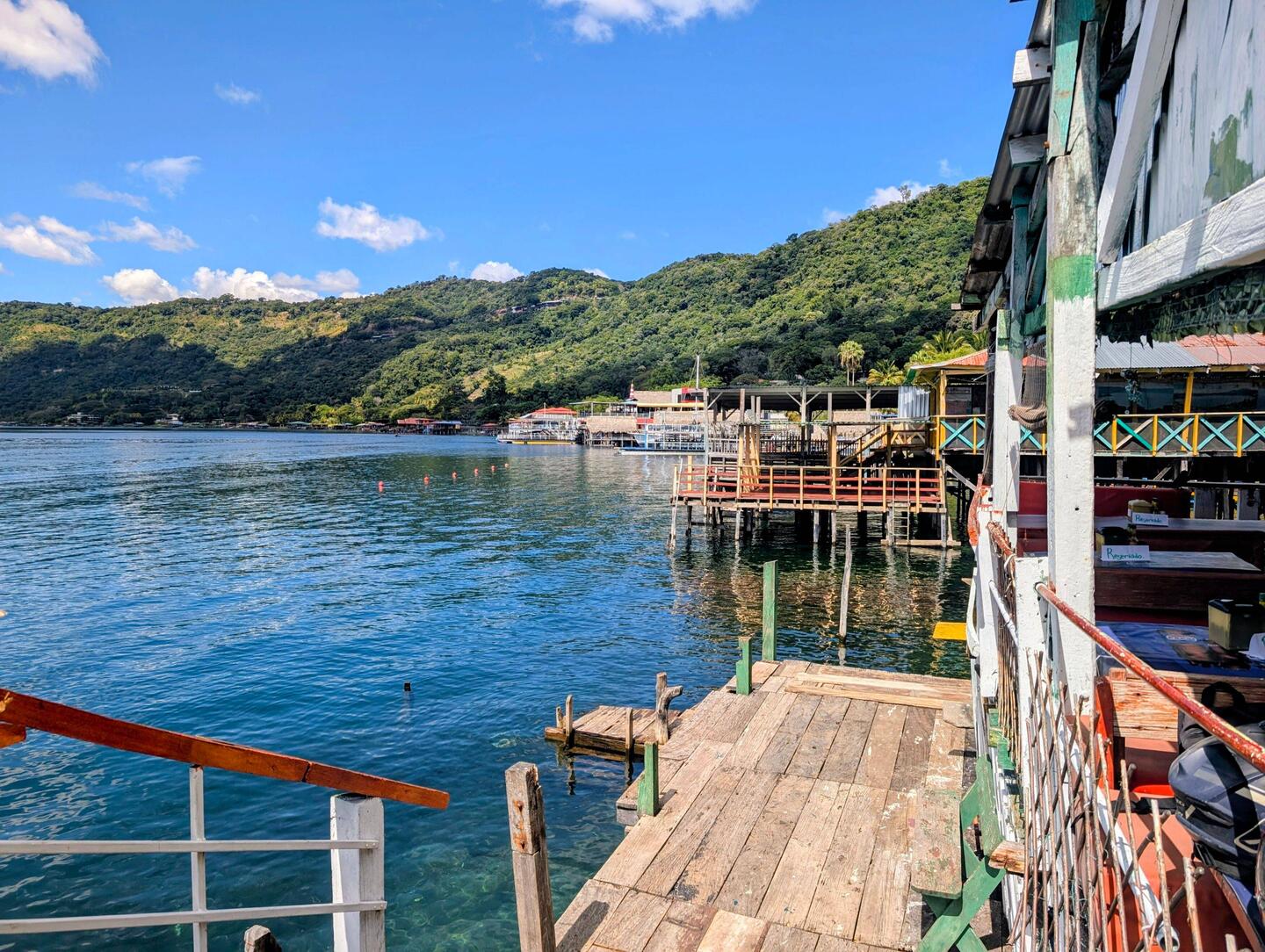 Kaffeepause am Lago de Coatepeque