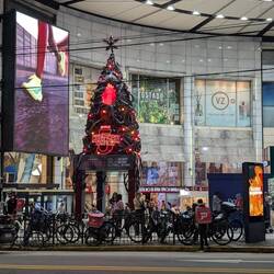 Einkaufspalast in Palermo