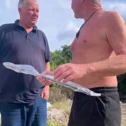 ..jetzt haben wir auch einen Müllgreifer um die Plätze immer etwas sauberer zu verlassen..👍🏻