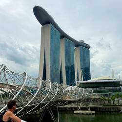 Helix Bridge