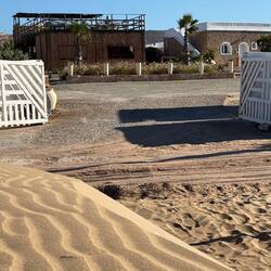 Campingplatz Einfahrt - direkt am Strand!