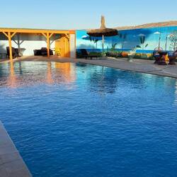 Natürlich mit Pool - das mit den Wassertemperaturen kennt ihr ja schon 😬