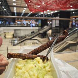 Kartoffelsalat mit Knacker geht immer...