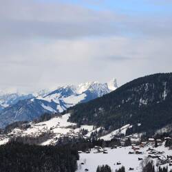 Tall peak on the right is Stockhorn (7.2K). Unlike the vantage from Thun, here it looks like a horn.