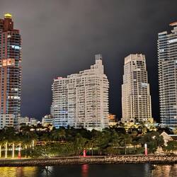 Links def Portofino Tower