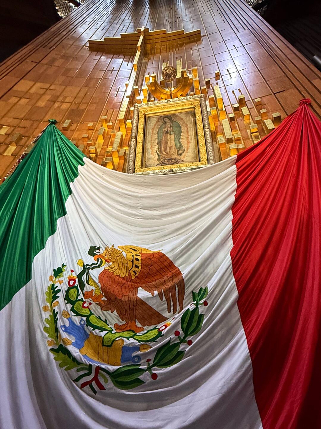 Das wichtigste Heiligtum und Pilgerort Lateinamerikas: "La Virgin de Guadalupe"