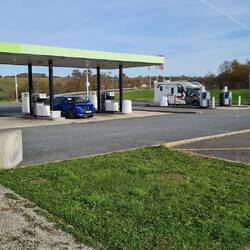 Und wieder Pech beim Tanken. Keine Karte funktioniert