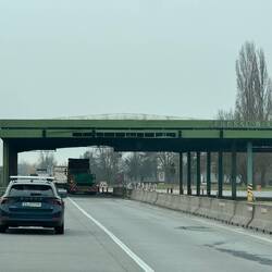 BORDER Control via the D2 Motorway