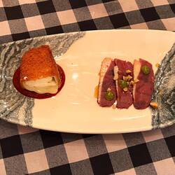 Duck Carpaccio, Baked goat cheese (La Buchette)