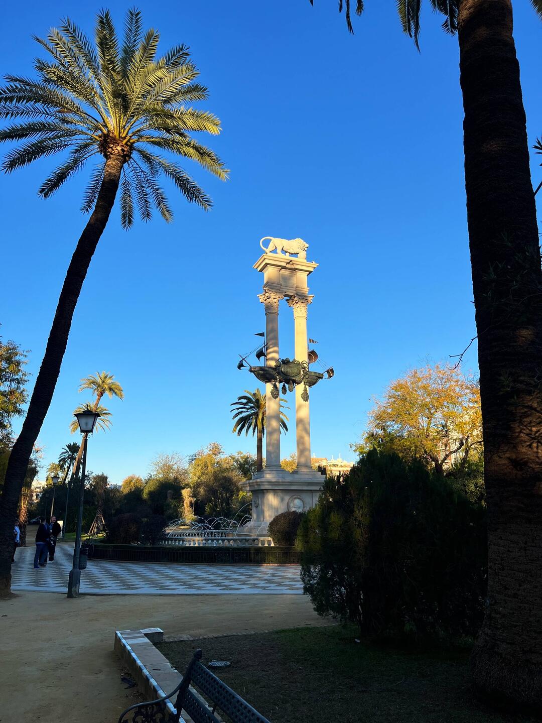 Christopher Columbus monument, Parque Murillo