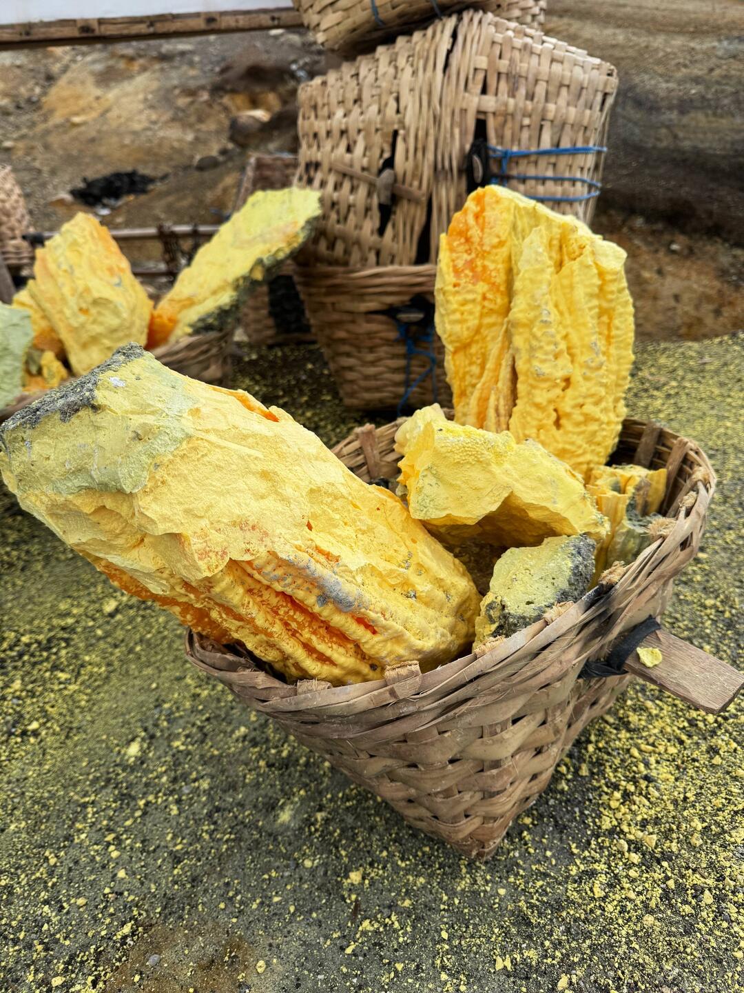 It's all about this. Sulphur. Mt Ijen is where it is mined. It comes out orange and turns yellow.