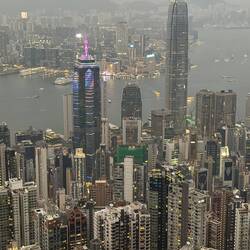 und wirkt einfach faszinierender