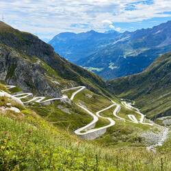 And this is just the beginning of the road to Susten Pass!