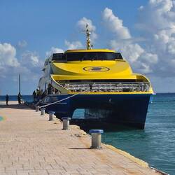 Unser Schnellboot wartet schon