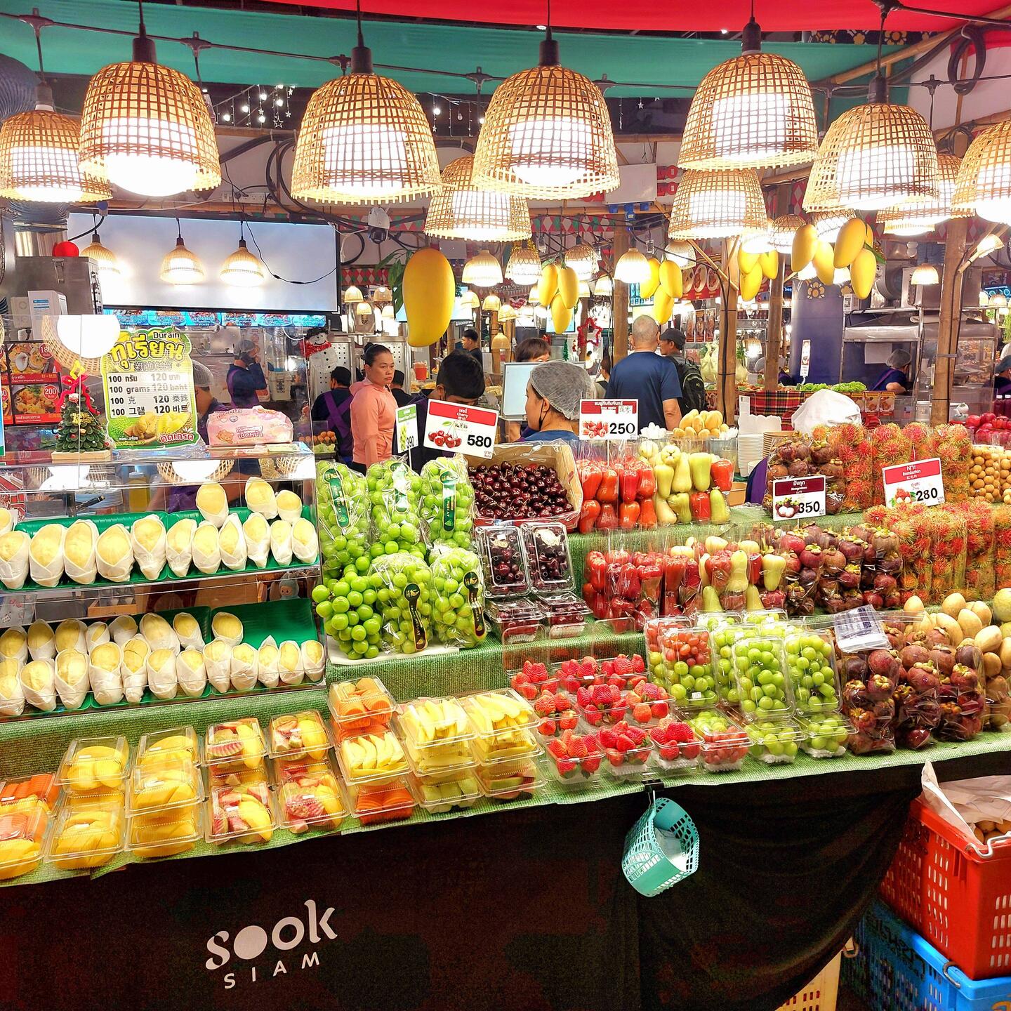 Bunte Obstvielfalt - immer wieder den Blick fesselnd