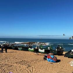Fischerboote am Strand ...