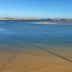 Je nach Gezeiten ist hier auch ein riesiger Strand - kein Wasser zu sehen