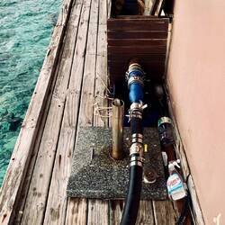 Vom Steg direkt in den Großtank