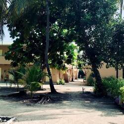 Wohnanlage im Inneren der Insel