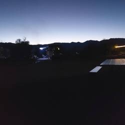 Nach wie vor leuchtende Dickschiffe.